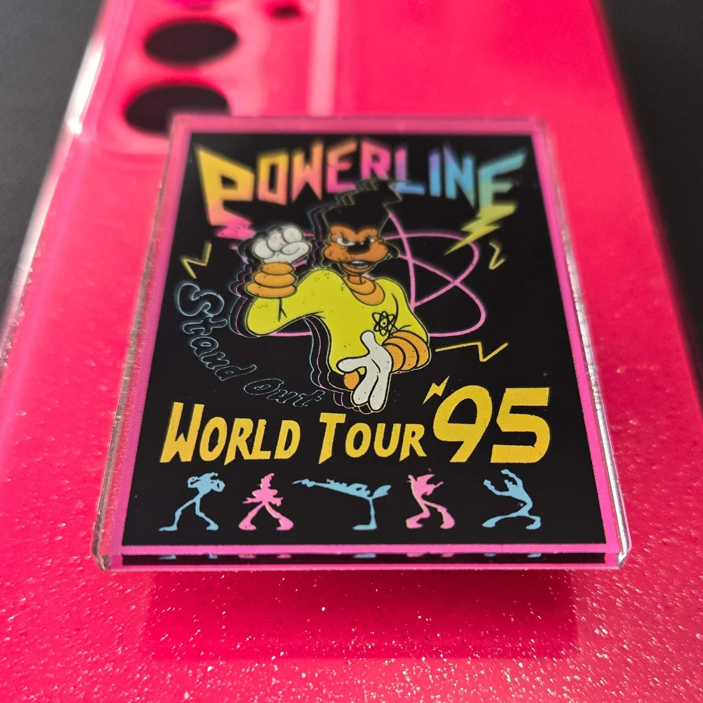 "World Tour '95” Phone Grip